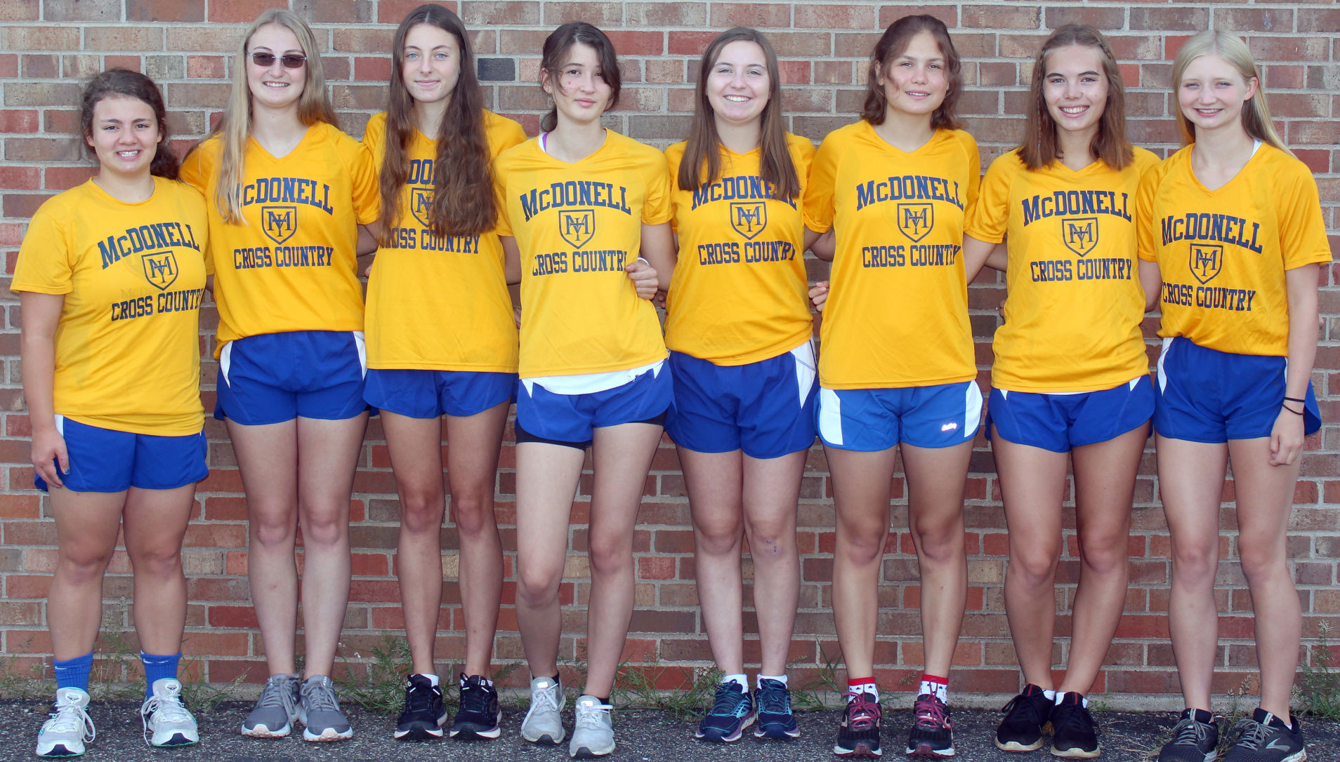 2021 McDonell Girls Cross Country Team